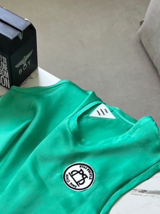 [스테이피플] SILKY SLEEVELESS LOGO TOP — 5점을 준 리뷰어가 2022년 6월 올린 사용 사진