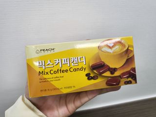 (주) 피치코리아 믹스커피캔디76g x2개입 — 5점을 준 리뷰어가 2022년 11월 올린 사용 사진