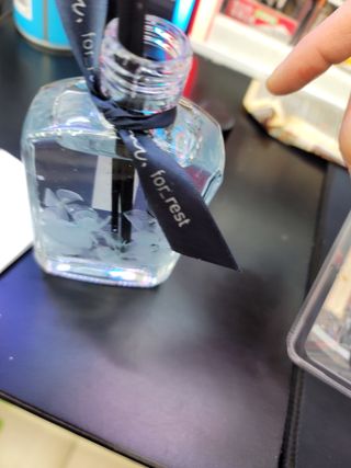 디어포레스트 쁘띠 플라워 디퓨저 시리즈 — 5점을 준 리뷰어가 2022년 7월 올린 사용 사진