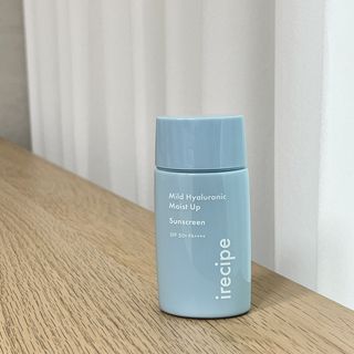 아이레시피 마일드 히알루로닉 모이스트 업 선스크린 SPF50+ PA++++ — 5점을 준 리뷰어가 2023년 6월 올린 사용 사진