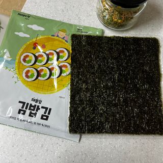 해풀잎 누구나 김밥*1ea [(혼합야채 35g *1ea,  김밥김 (5g, 5ea),  양념간장 (6g, 5ea), 참기름(5g, 2ea)] — 5점을 준 리뷰어가 2022년 10월 올린 사용 사진