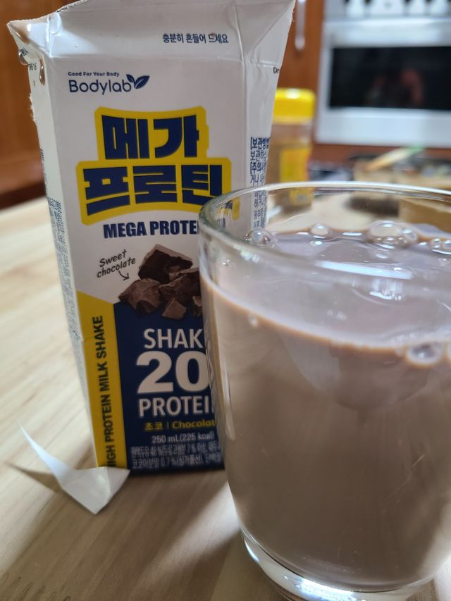 바디랩 프로틴음료 단백질쉐이크 메가프로틴 리뷰 사진
