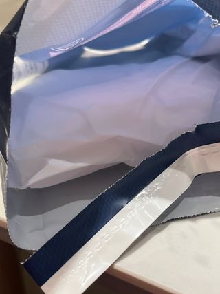 N[템포 ] 패드 내추럴 순면 입는 오버나이트 5P * 2개 — 2.5점을 준 리뷰어가 2024년 4월 올린 사용 사진