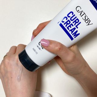 [갸스비] 곱슬 머리부터 파마까지 남자의 컬을 위한 갸스비 컬크림 — 5점을 준 리뷰어가 2021년 5월 올린 사용 사진
