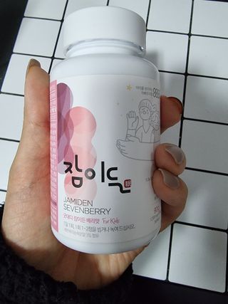소담스퀘어 상암 [굿대디] 잠이든 1EA(1개월) 흑하랑상추 수면영양제 — 5점을 준 리뷰어가 2022년 12월 올린 사용 사진