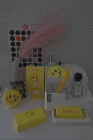 창신리빙 프랑코 멀티 메이크업 홀더 — 5점을 준 리뷰어가 2023년 2월 올린 사용 사진