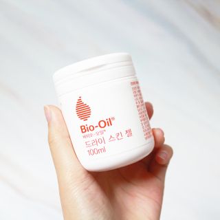 바이오오일 [바이오-오일] 드라이 스킨 젤 100ml — 5점을 준 리뷰어가 2021년 12월 올린 사용 사진