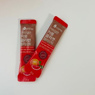 자연에온 핑크 자몽 착즙 100mL 10개입 1BOX +가 득담은 자몽 콜라겐 젤리스틱 1BOX — 5점을 준 리뷰어가 2021년 7월 올린 사용 사진