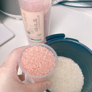 하나로라이스 기능성쌀 5종 1kg  환경을 생각한 다회용 용기 사용 — 5점을 준 리뷰어가 2022년 1월 올린 사용 사진
