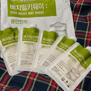 클린24시간  클린한끼 쉐이크 1세트 (5개) — 5점을 준 리뷰어가 2023년 1월 올린 사용 사진