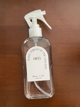 디어포레스트 숲속의 하루 패브릭미스트 (섬유향수/ 룸스프레이) 200ml — 5점을 준 리뷰어가 2022년 7월 올린 사용 사진