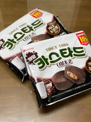 롯데제과 까망카스타드 더블초코 — 5점을 준 리뷰어가 2021년 5월 올린 사용 사진
