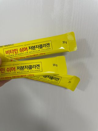 자연에온 경남제약 비타민 쉬머 저분자콜라겐 20g x 30포 — 5점을 준 리뷰어가 2021년 12월 올린 사용 사진