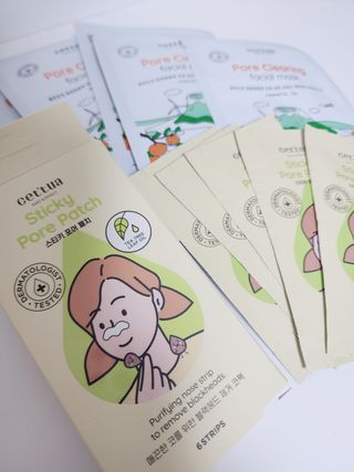 세뚜아(Cettua) 세뚜아 스티키 포어 패치 Cettua Sticky Pore Patch — 4.5점을 준 리뷰어가 2023년 8월 올린 사용 사진