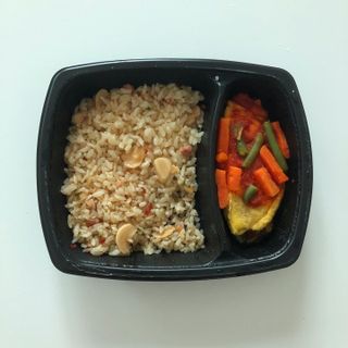 직탁 식단관리 3종 도시락(꼬막 듬뿍 곤드레비빔밥, 알리오올리오 불고기오믈렛, 매콤쭈꾸미 시래기유채밥) — 5점을 준 리뷰어가 2022년 6월 올린 사용 사진