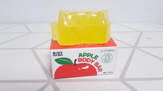 [바디홈즈] 애플 바디바 — 5점을 준 리뷰어가 2021년 1월 올린 사용 사진