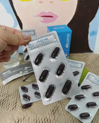 [몸엔용] 에버업 멀티비타민&미네랄, 눈건강 루테인 혈행건강 오메가3, 면역 프로바이오틱스 3종 택1 — 5점을 준 리뷰어가 2022년 4월 올린 사용 사진