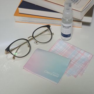 클리어씨 겨울 필수템 김서림방지 SET [안티포그 안경닦이 + 안경세정제 + 초극세사 패턴 클리너] — 5점을 준 리뷰어가 2022년 1월 올린 사용 사진
