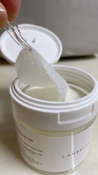 랑벨 비타 에너지 잡티 앰플 패드 65매 (투명하고 밝은 얼굴 광채패드) — 5점을 준 리뷰어가 2022년 6월 올린 사용 사진