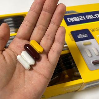 JW중외제약 [구매평] 데일리 에너지 올인원 끌올팩 — 5점을 준 리뷰어가 2025년 8월 올린 사용 사진