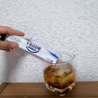 자연에온 아르긴포스 L-아르기닌 5555mg 스틱 15개입 1박스 — 4점을 준 리뷰어가 2022년 1월 올린 사용 사진