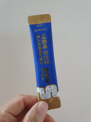 서울약사신협_내몸애장건강포스트바이오틱스_5gx100포 — 4점을 준 리뷰어가 2021년 11월 올린 사용 사진