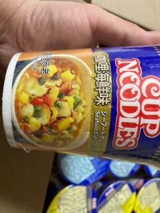 NISSIN 닛신 컵누들  4종 - 씨푸드오리지날, 씨푸드 스파이시, 씨푸드 커리, 씨푸드 XO소스 — 5점을 준 리뷰어가 2022년 4월 올린 사용 사진