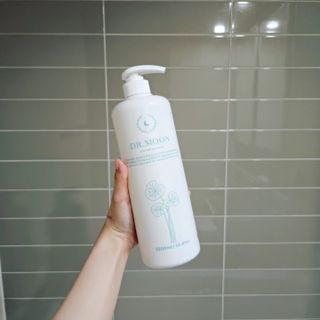 [닥터문] 센텔라 시카케어 화이트머스크 바디워시 1000ml — 5점을 준 리뷰어가 2023년 6월 올린 사용 사진