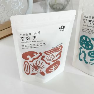 이풀 이로운풀 다시팩 3종세트(담백한맛, 감칠맛, 순한맛) — 4.5점을 준 리뷰어가 2022년 10월 올린 사용 사진
