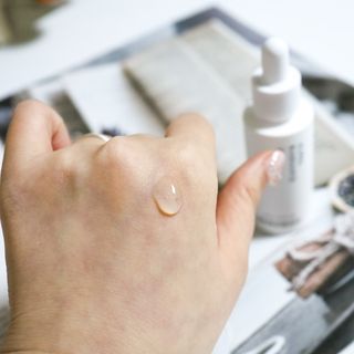 바노바기 코스메틱 알파 래디언스 세럼 30ml — 5점을 준 리뷰어가 2023년 12월 올린 사용 사진