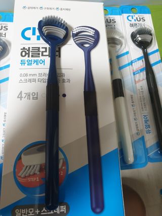 크리오 클리어스 혀백태제거 구취관리 혀클리너 — 5점을 준 리뷰어가 2021년 2월 올린 사용 사진