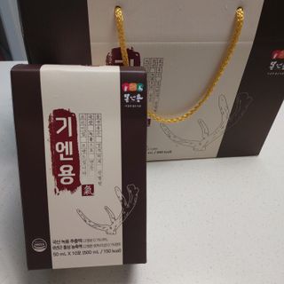 [몸엔용] 무더운 날씨에 국산녹용 기엔용으로 몸보신 50ml x 30포 — 3.5점을 준 리뷰어가 2021년 6월 올린 사용 사진