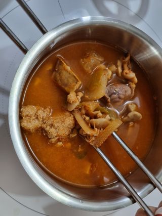 소담스퀘어 상암 궁중해물탕조씨집 백년가게 조씨집 팔뚝탕1인분550g — 5점을 준 리뷰어가 2022년 12월 올린 사용 사진