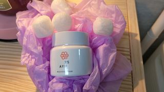 AYU25[아유트웬티파이브]다마스크로즈워터 베이스 천연 수분 촉촉 크림 — 5점을 준 리뷰어가 2021년 4월 올린 사용 사진