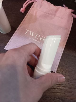 트윙클라 안티멜라 수딩 워터밤 — 5점을 준 리뷰어가 2022년 5월 올린 사용 사진