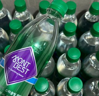 몽베스트 Montbest with Sparkling water Plain 20병 — 5점을 준 리뷰어가 2022년 8월 올린 사용 사진