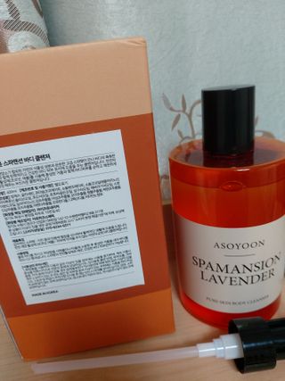 아소윤 기분좋은 향기 부드러운 거품 스파맨션 바디클렌져 5종 중 택1 + 마리아띠 샴푸두피볼 3종 중 1 랜덤발송 — 4점을 준 리뷰어가 2021년 7월 올린 사용 사진