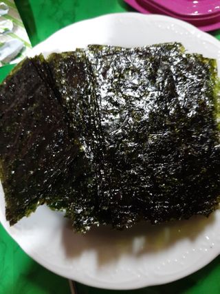 [해림맛김] 들기름에 구운 바삭바삭 김 4종 세트 + 1종 랜덤발송 총5개입 — 5점을 준 리뷰어가 2021년 2월 올린 사용 사진