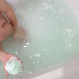 버블데이 배쓰밤 거품입욕제 버블바 6종 — 5점을 준 리뷰어가 2021년 9월 올린 사용 사진