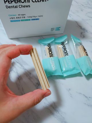페페로니 클린플러스 덴탈치킨껌 10g x 14p — 2점을 준 리뷰어가 2021년 7월 올린 사용 사진