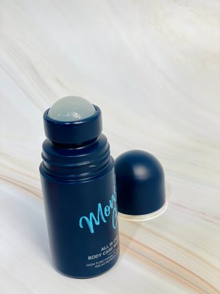 [바록스] 류현진 올인원 바디릴렉싱 몬스터겔 50ml — 5점을 준 리뷰어가 2021년 4월 올린 사용 사진