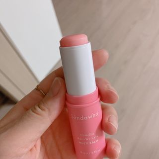 스킨큐어 산다화 카멜리아 안티 링클 멀티밤 — 5점을 준 리뷰어가 2022년 10월 올린 사용 사진