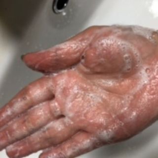 닥터에프파이브 젤리스크럽 소프트 클렌징폼 120ml — 5점을 준 리뷰어가 2022년 6월 올린 사용 사진