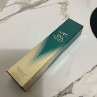 [NEW 탄력유턴 아이크림] AHC 유스 래스팅 리얼 아이크림 포 페이스 — 5점을 준 리뷰어가 2021년 3월 올린 사용 사진