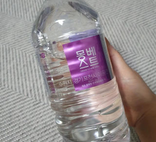 몽베스트 MONTBEST 1L 12입 — 5점을 준 리뷰어가 2022년 2월 올린 사용 사진