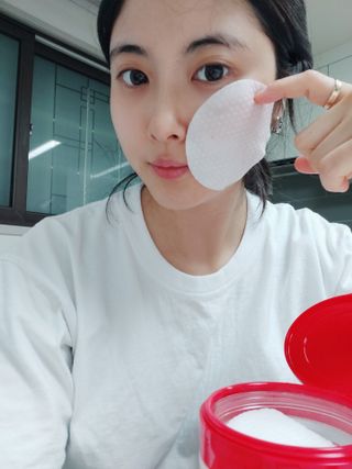 메디필 레드 락토 콜라겐 필링패드 — 5점을 준 리뷰어가 2021년 3월 올린 사용 사진