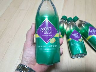 몽베스트 Montbest with Sparkling water Lemon OR Lime 20병(랜덤) — 5점을 준 리뷰어가 2021년 10월 올린 사용 사진