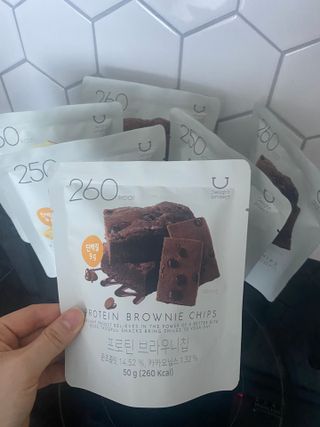 신상품) 딜라이트 프로젝트 프로틴  브라우니칩/ 카스테라칩 총 6EA — 5점을 준 리뷰어가 2022년 5월 올린 사용 사진