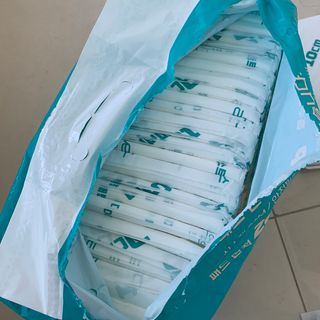 아베크 펫 와이드 프리미엄 대형 애견 강아지 배변 패드 30매 1팩 80g — 5점을 준 리뷰어가 2021년 7월 올린 사용 사진