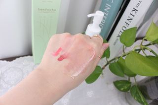 스킨큐어 산다화 순한 클렌징 동백 오일 200ml — 5점을 준 리뷰어가 2023년 4월 올린 사용 사진